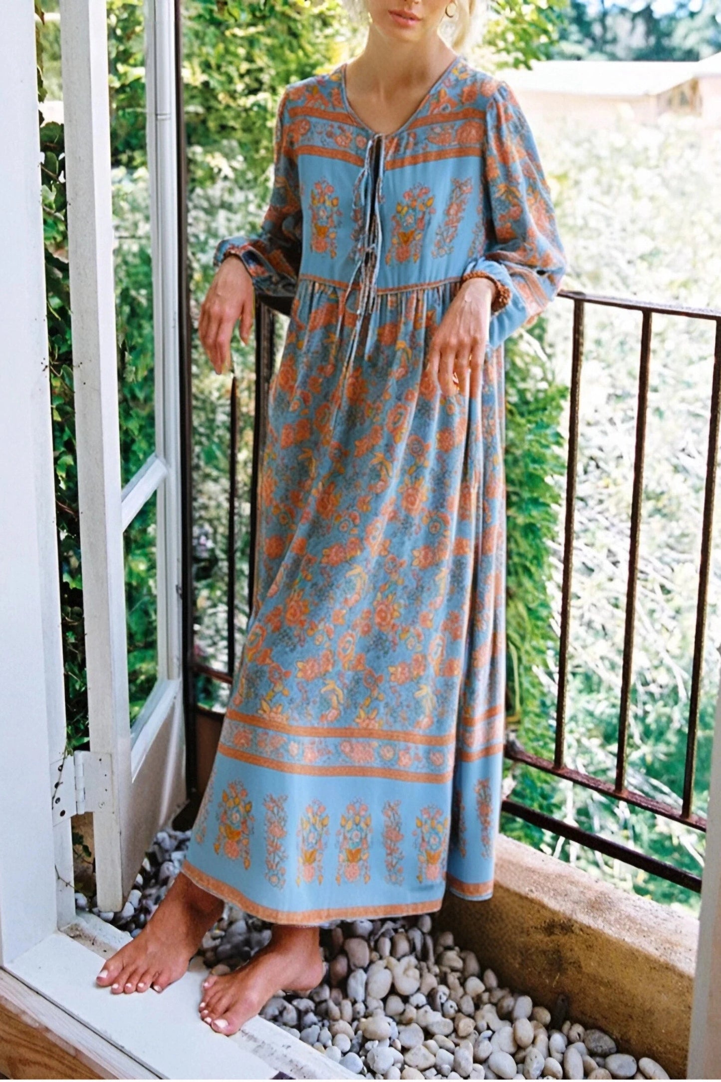 KAVAW - Lantern Sleeve Floral Maxi Dress